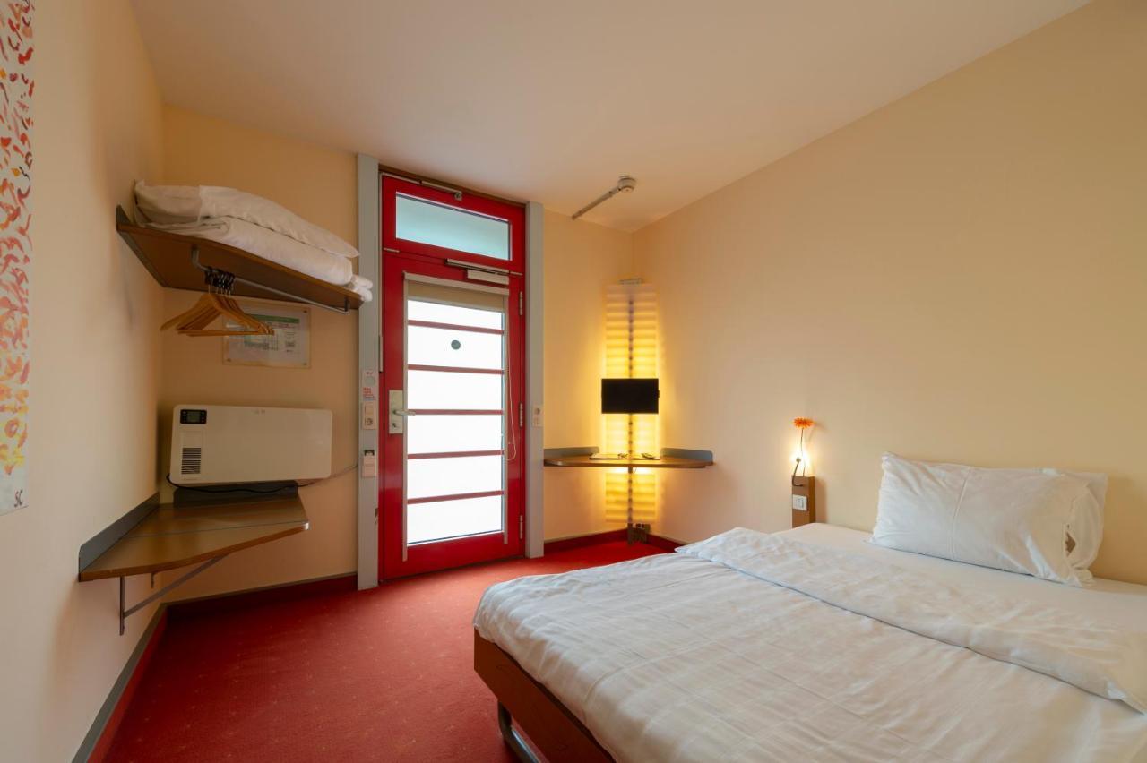 Orange Wings Krems Hotel Ngoại thất bức ảnh